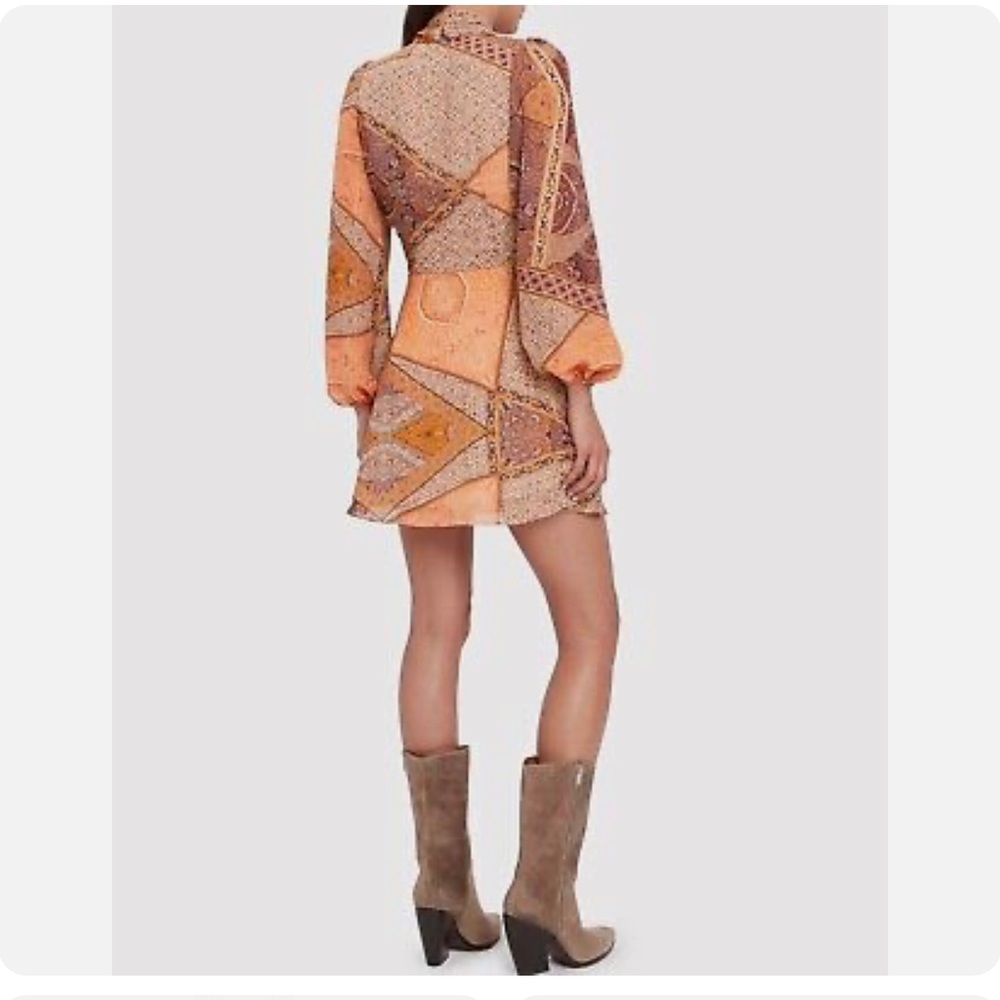 Divine Heritage Orchid Paisley Neck Tie Mini Dress Small NEW NWT Revolve - Picture 3 of 6